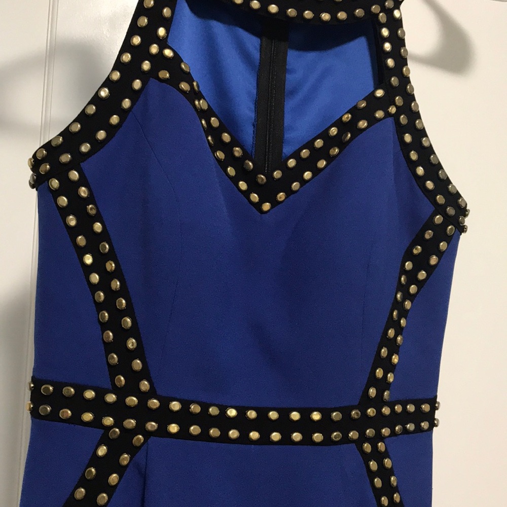 Dress - Picture 2 of 6